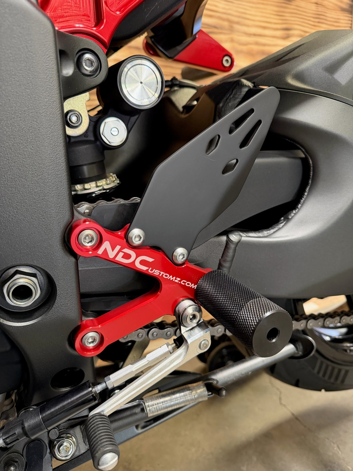09-25 ZX6R/636 Rear Sets & Pegs